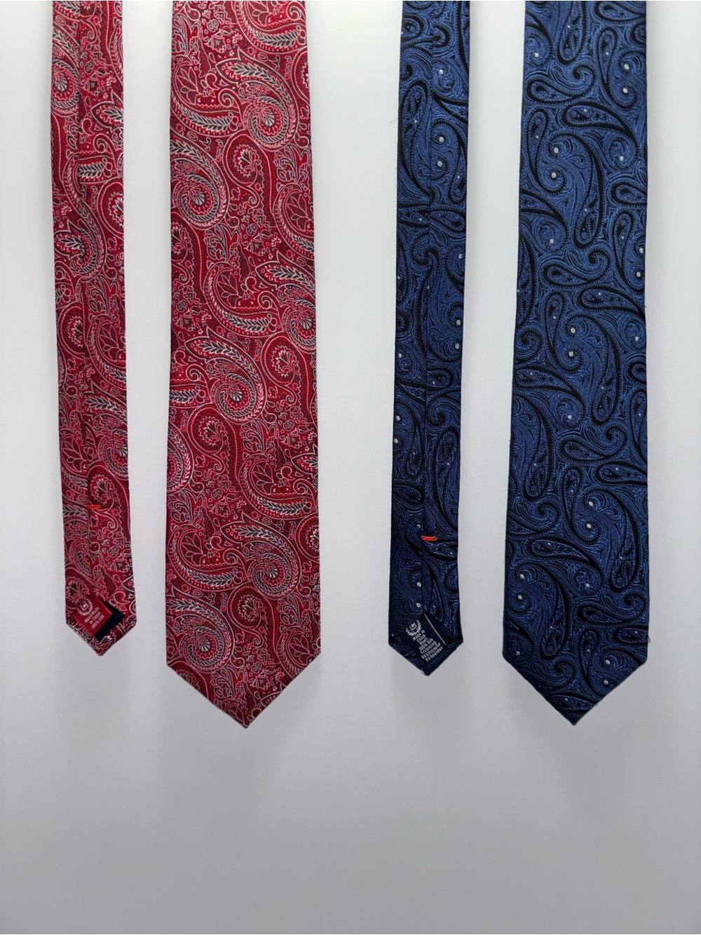 Chaps Ralph Lauren 2 Piece Paisley Silk Tie Necktie Red Black White Blue Gray